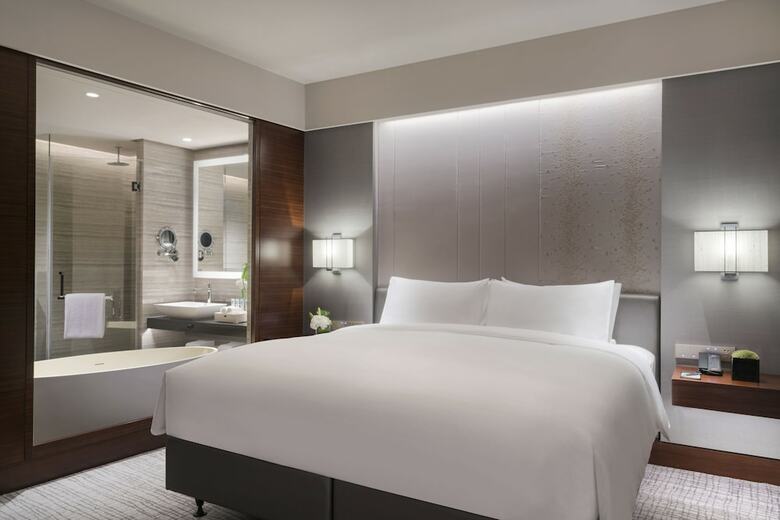 Hotel Amara Signature Shanghai