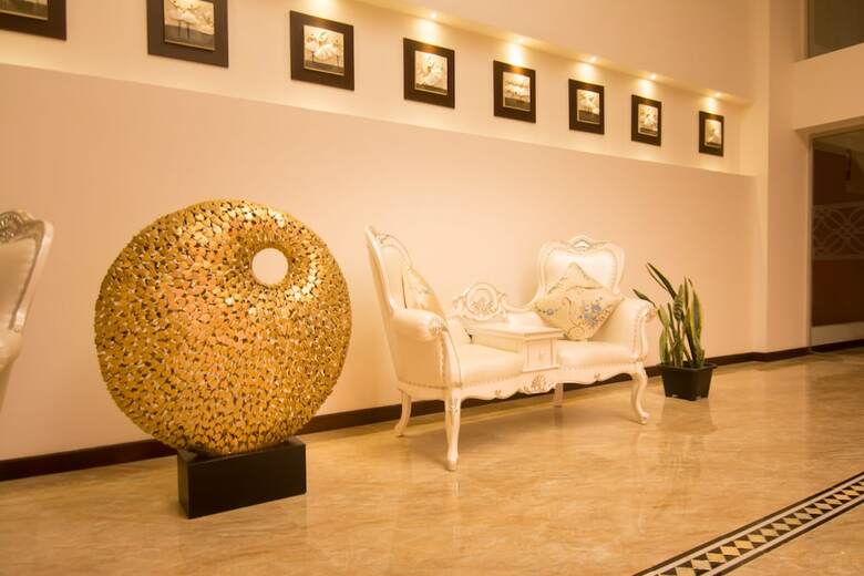 The Golden Crown Hotel