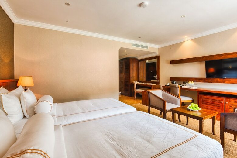The Golden Crown Hotel