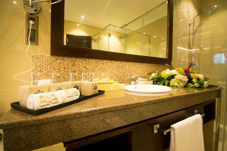 The Golden Crown Hotel