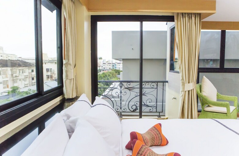 Sillemon Garden Hotel