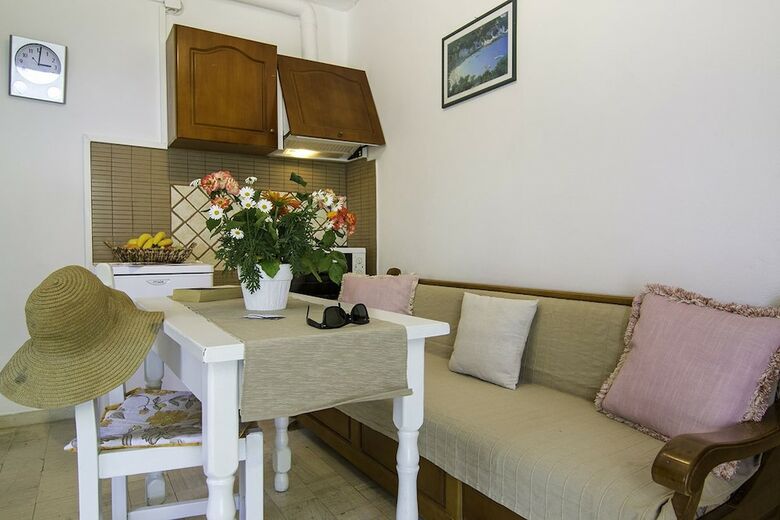 Apartamentos Paxos Sunrise