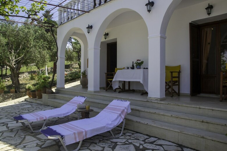 Apartamentos Paxos Sunrise