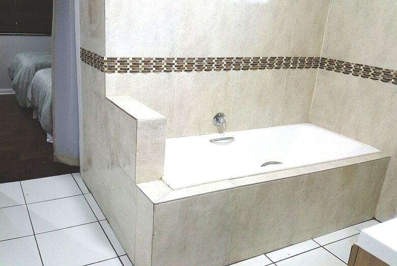 Hotel 7 On Disa Self-catering Accommodation