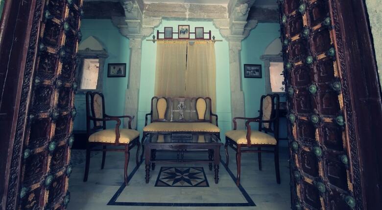 Hotel Ghanerao Castle Ranakpur (39 Km From Kumbhalgarh)