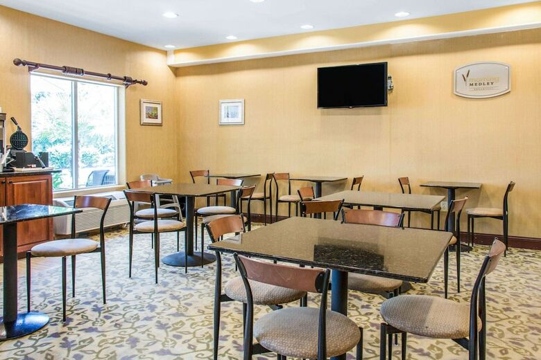 Hotel Sleep Inn And Suites Pooler