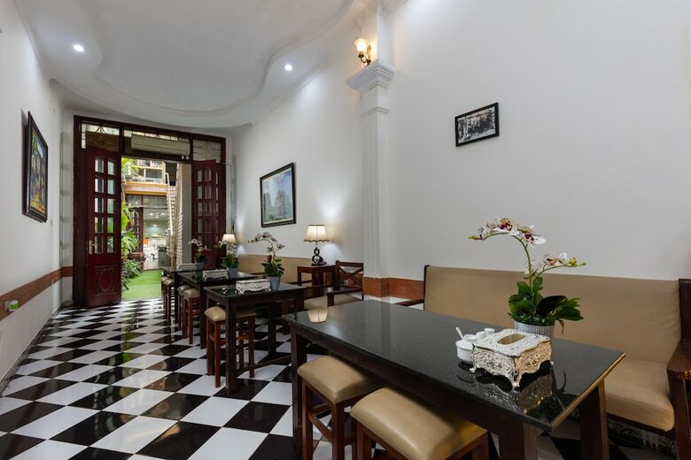 Hotel Hanoi Charming House