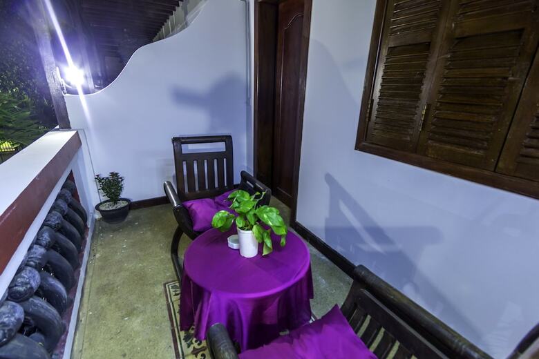 Hotel Baystone Resort