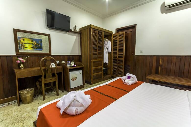 Hotel Baystone Resort