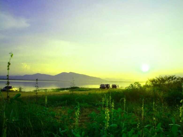 Hotel Lake Scene Resort