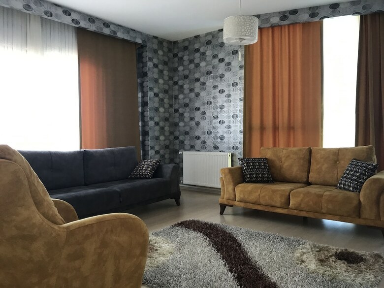Arma Apartments