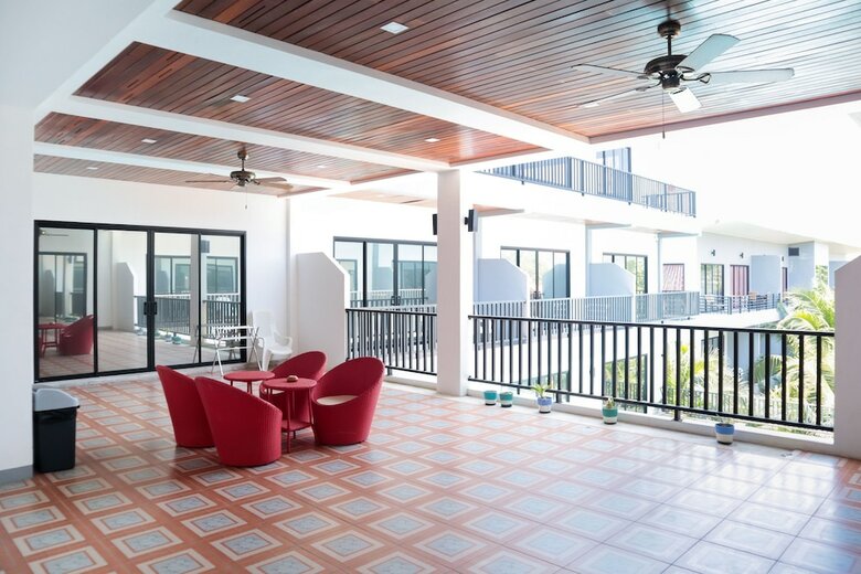 Hotel Oyo 854 Baan Phuchalong