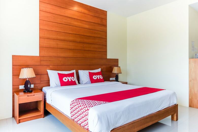 Hotel Oyo 854 Baan Phuchalong