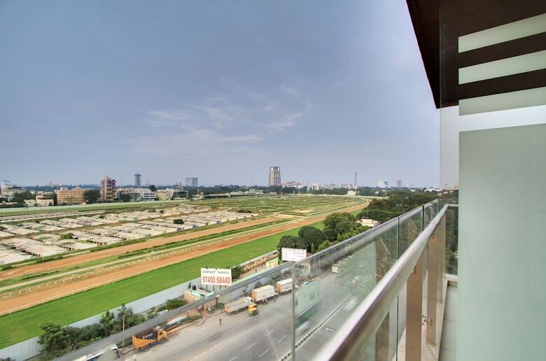 Hotel Holiday Inn Bengaluru Racecourse
