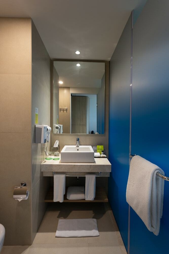 Hotel Holiday Inn Bengaluru Racecourse
