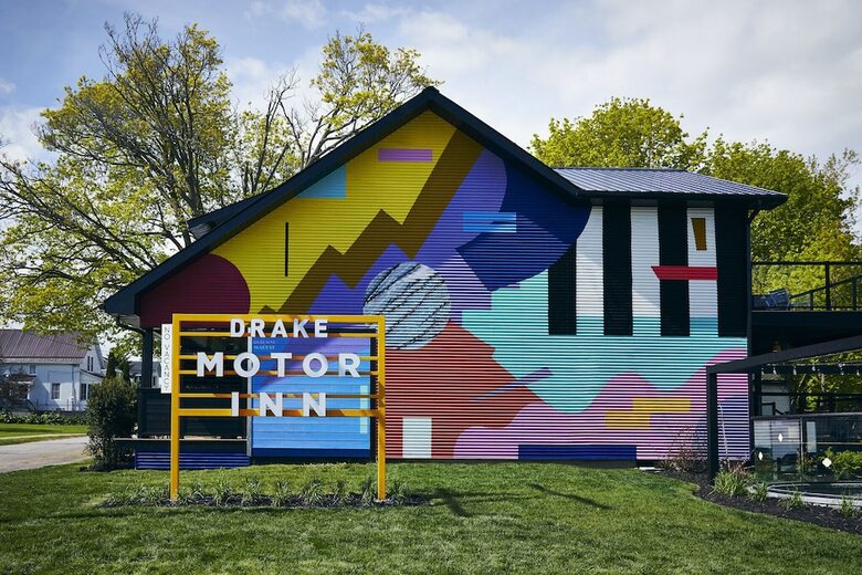 Posada Drake Motor Inn