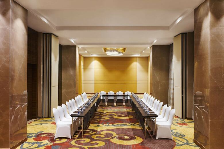 Hotel Hilton Garden Inn Lucknow
