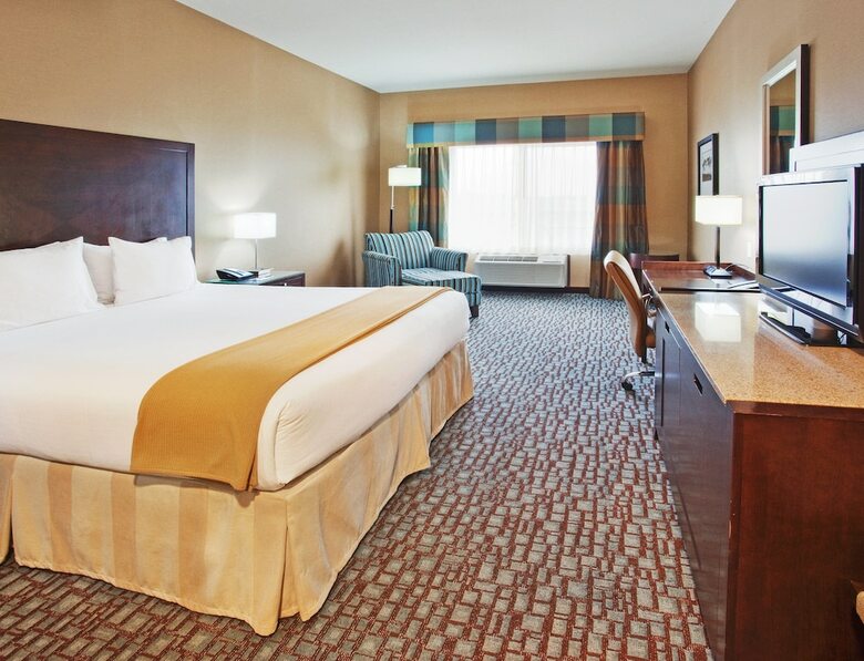 Hotel Holiday Inn Express & Suites Salinas