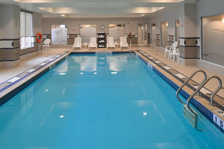 Hotel Holiday Inn Express Halifax Airport