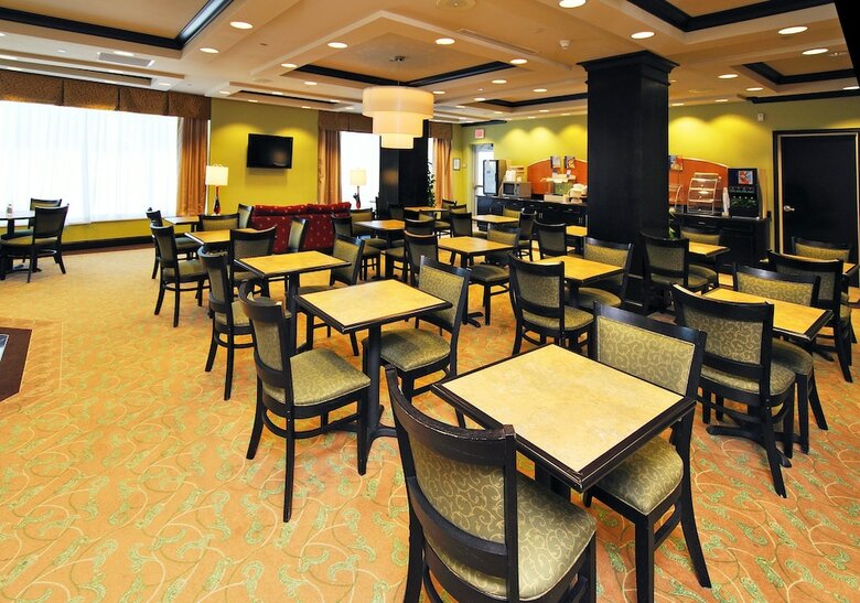 Hotel Holiday Inn Express Halifax Airport
