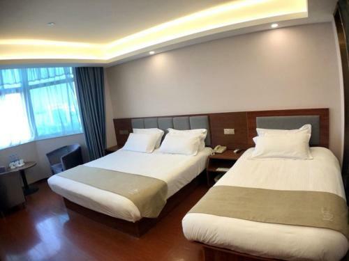 Greentree Alliance Yangzhou Hnajiang Middle Road Libao Square Hotel