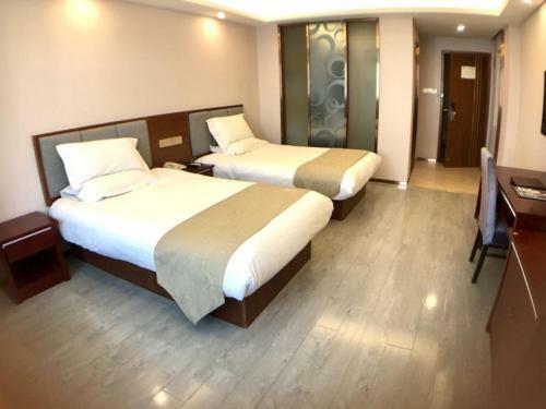 Greentree Alliance Yangzhou Hnajiang Middle Road Libao Square Hotel