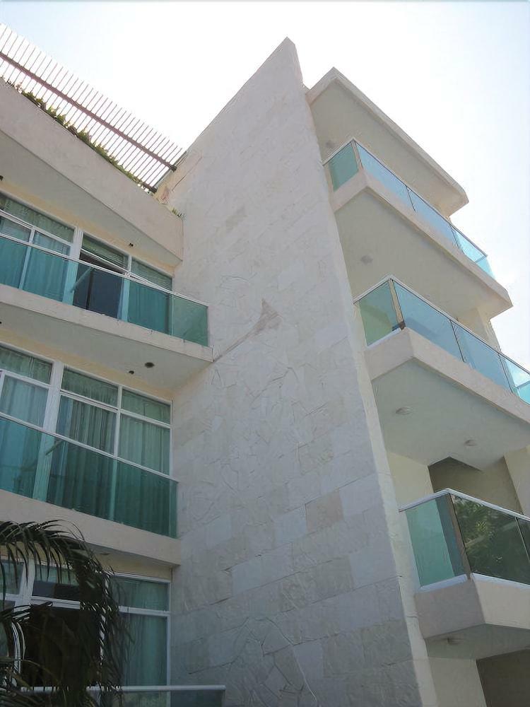 Blaze Hotel & Suite Vallarta