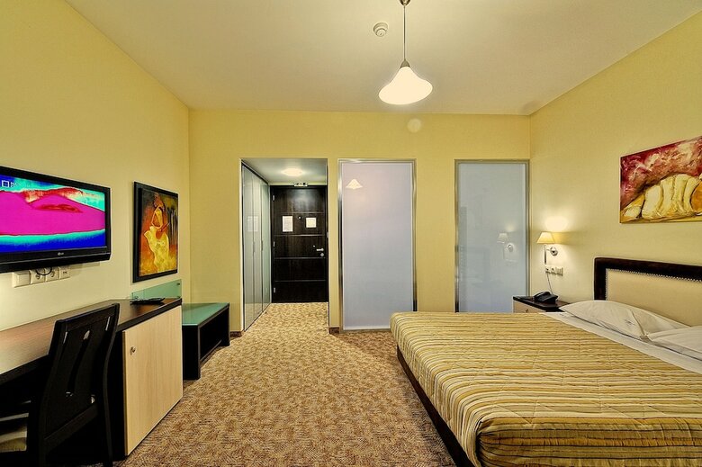 Kallirroe Hotel