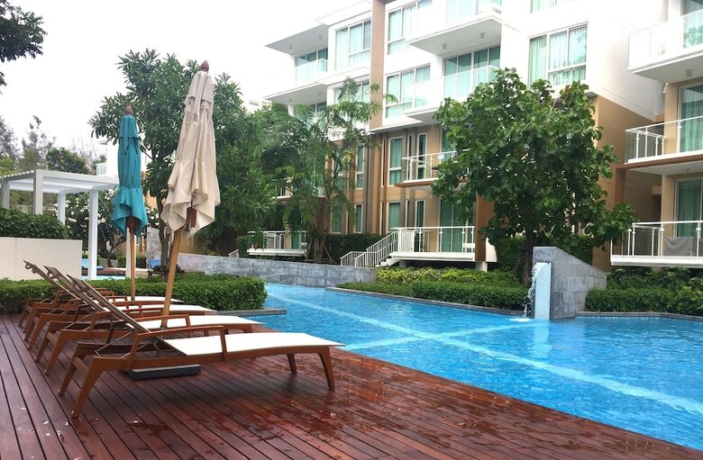 Luxury Beachfront Condo Hua Hin