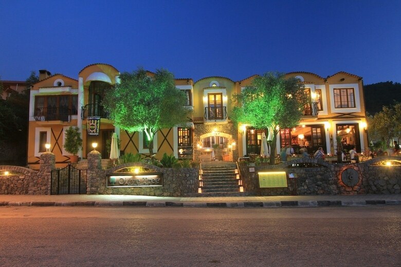 Hotel The Olive Tree Studios - Adults Only