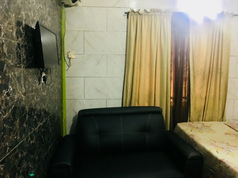 Hardrock Hotel And Suites