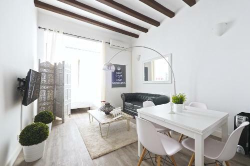 Apartamentos The White Flats Sant Antoni