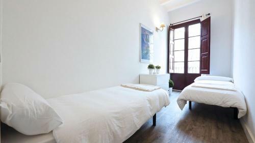 Apartamentos The White Flats Sant Antoni
