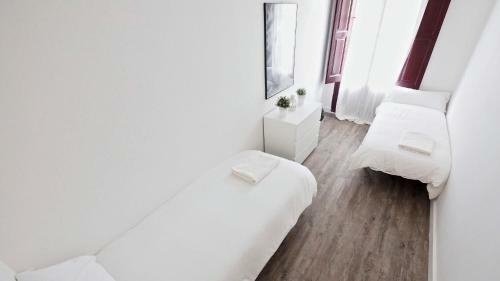 Apartamentos The White Flats Sant Antoni