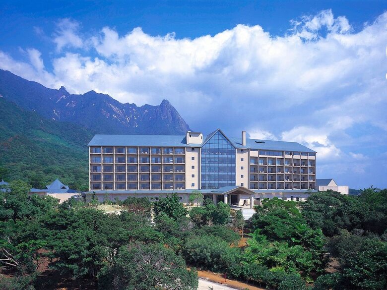 Yakushima Iwasaki Hotel