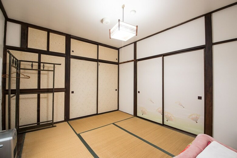 Hostal Sansan -cafe And Bar & Backpackers-