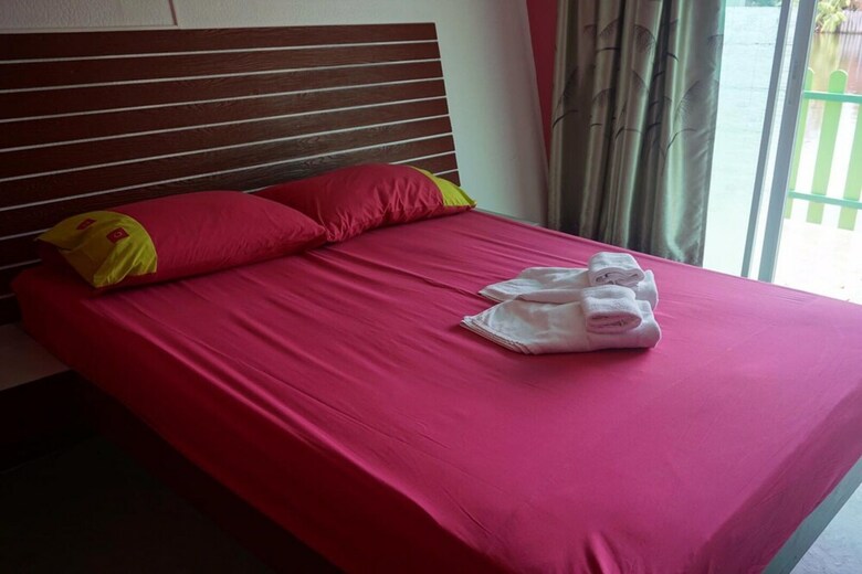 Hotel Ban Ruen Mai Ngam