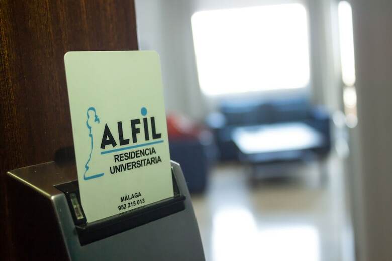 Hostal Residencia Universitaria Alfil