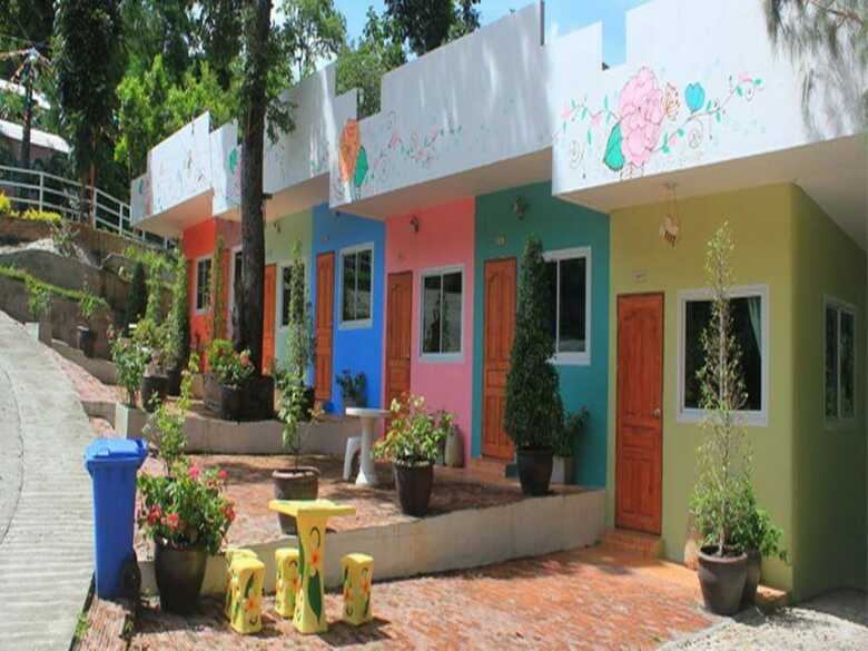 Hotel Baan Fahsai Resort