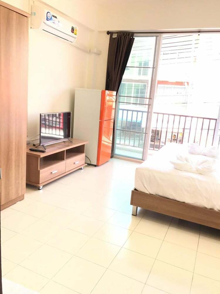 Hotel Surasak Center Sri Racha