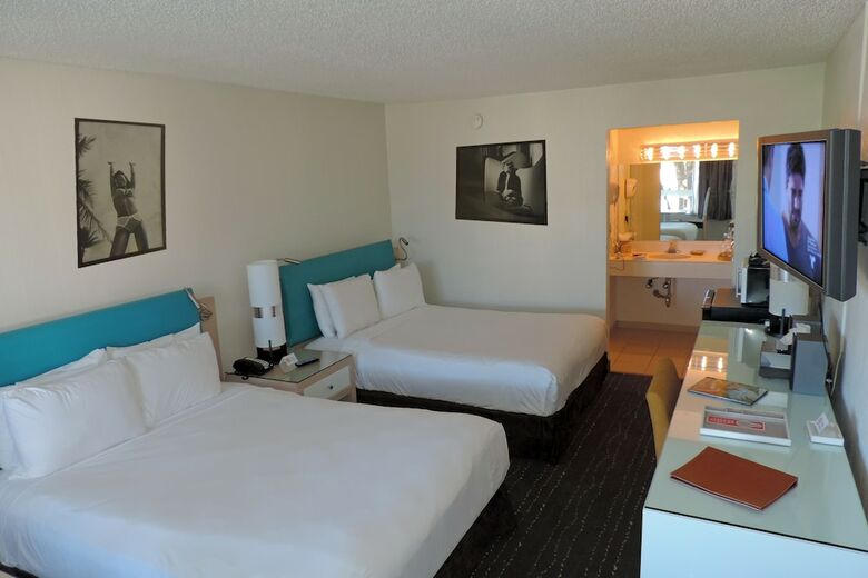 Floridian Hotel