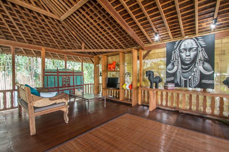 Secret River Villa