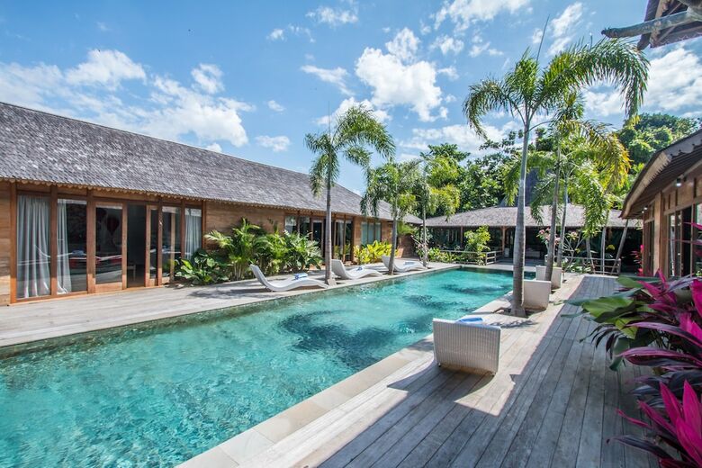Secret River Villa