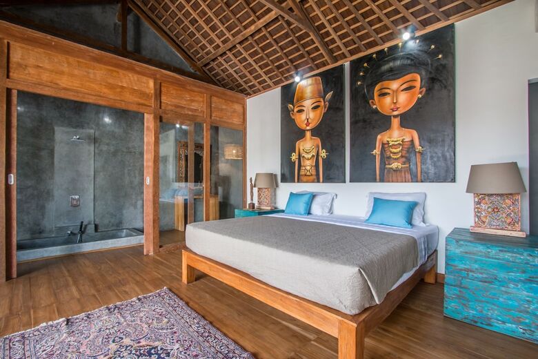 Secret River Villa