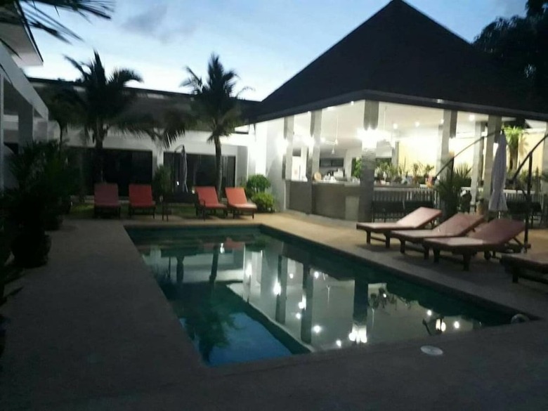 Hotel Lotus Bleu Resort & Restaurant