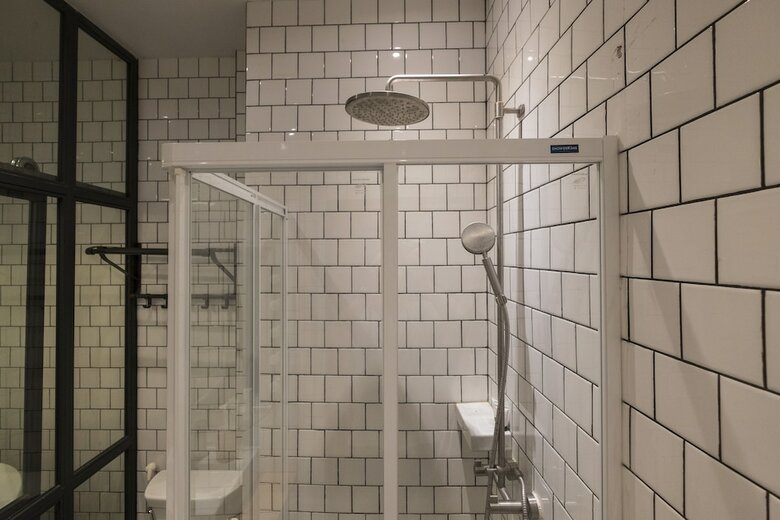 Iron32 Hotel