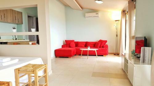 Bungalow White Apartments And Suites