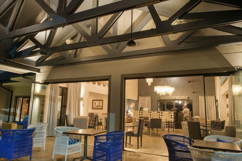 The Urban Hotel