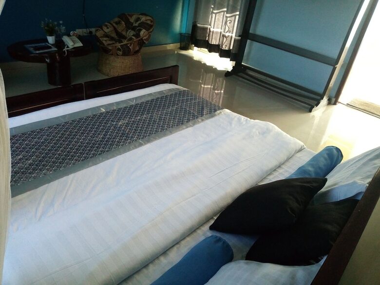 Hotel Philo Leisure Gardens