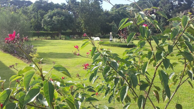 Hotel Philo Leisure Gardens